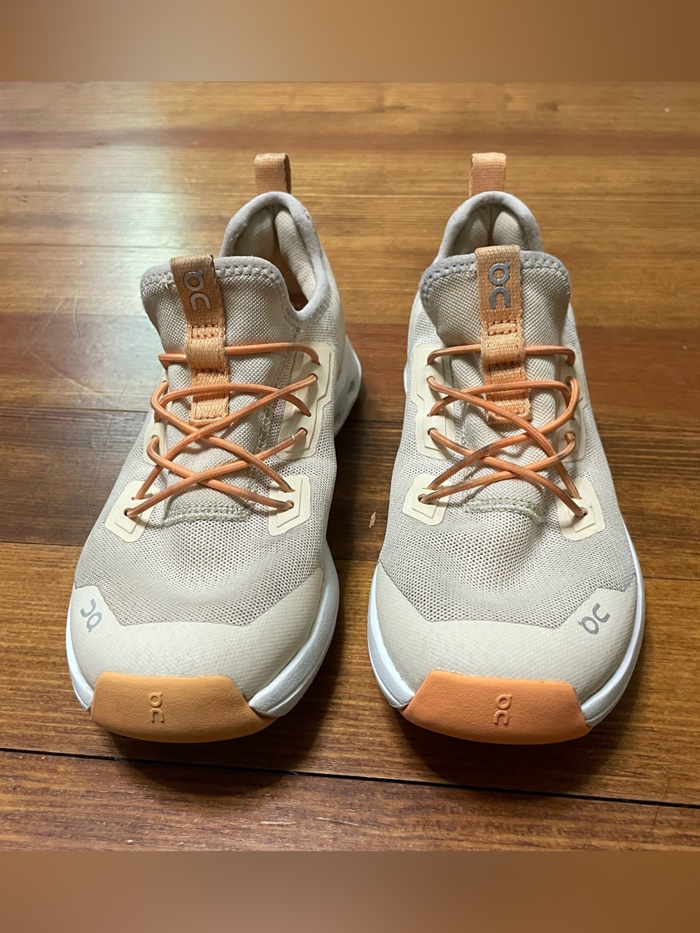 On Clouds Tangerine & Beige Sneakers Size 1